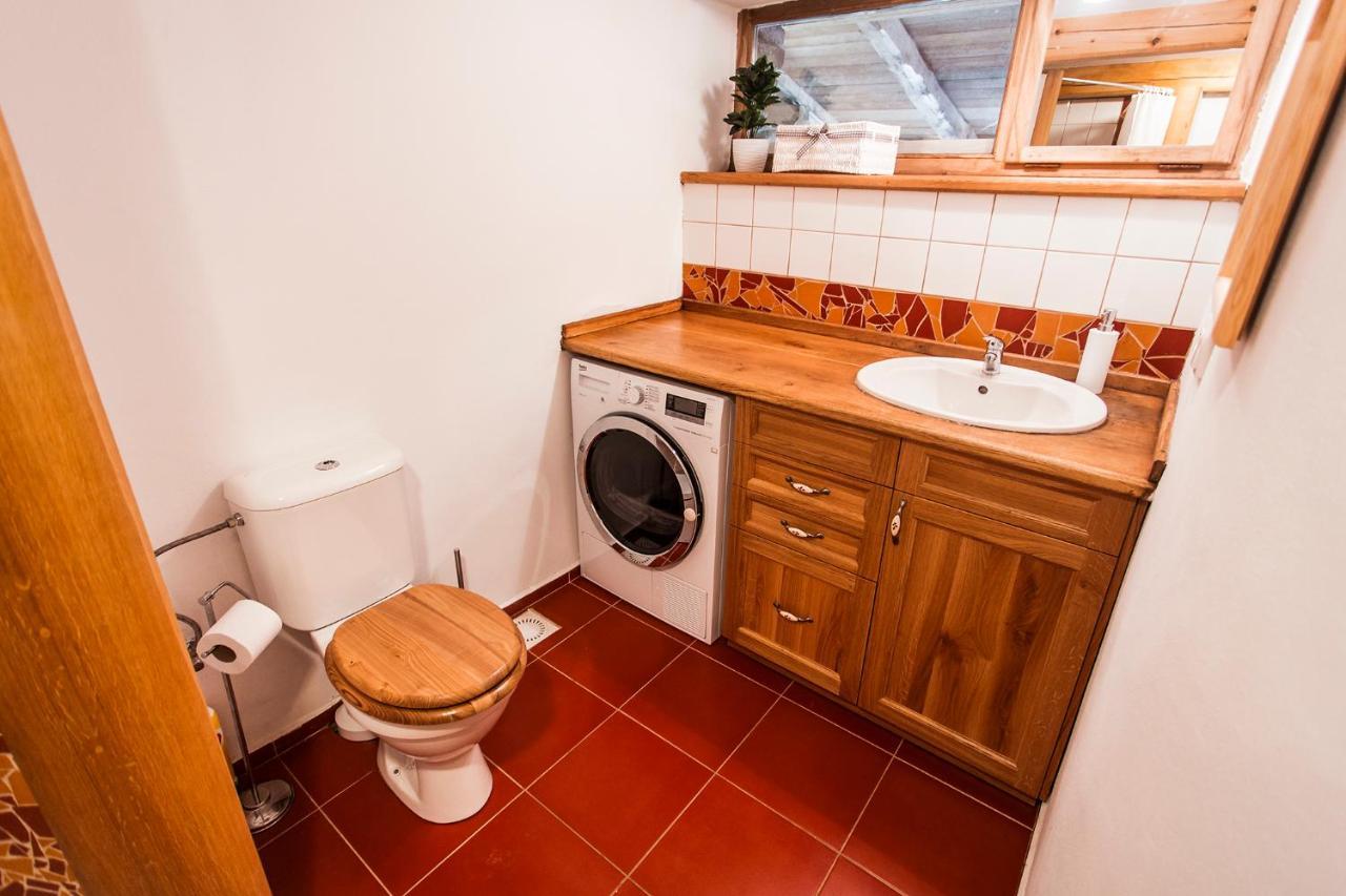Chalupa Sarka Dolni Dvur Extérieur photo